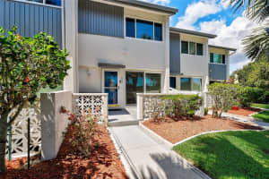 14800 WALSINGHAM RD #803, LARGO, FL 33774 Sold 08/23/22
