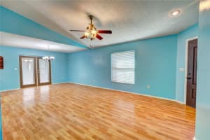 4620 S COUNTRY HILLS CT, PLANT CITY, FL 33566 Sold 08/15/22