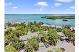 1111 N BAYSHORE BLVD #E10, CLEARWATER, FL 33759 Sold 01/30/23