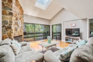 1111 N BAYSHORE BLVD #E10, CLEARWATER, FL 33759 Sold 01/30/23