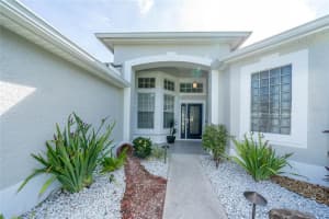 27829 SUMMER PLACE DR, WESLEY CHAPEL, FL 33544 Sold 08/19/22