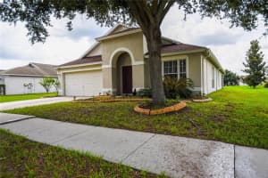 12424 CEDARFIELD DR, RIVERVIEW, FL 33579 Sold 11/14/22