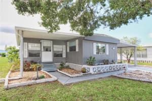 207 N SAINT THOMAS CIR, APOLLO BEACH, FL 33572 Sold 08/19/22