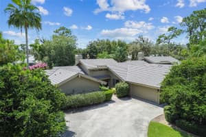 5351 SAND CRANE CT, WESLEY CHAPEL, FL 33543 Sold 10/07/22