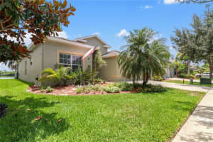 905 PARKER DEN DR, RUSKIN, FL 33570 Sold 08/11/22