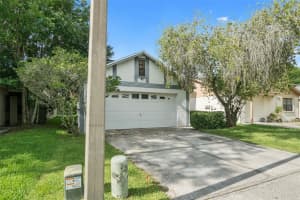 1396 BRAMBLEWOOD DR, LAKELAND, FL 33811 Sold 09/13/22