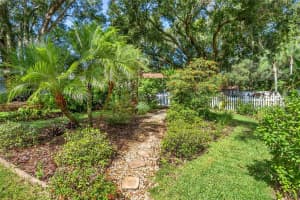 8950 ABERDEEN CREEK CIR, RIVERVIEW, FL 33569 Sold 08/22/22