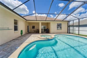 5107 ASHWOOD DR, LAKELAND, FL 33811 Sold 08/25/22