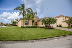 5240 TOPAZ LN SW, VERO BEACH, FL 32968 Sold 09/14/22