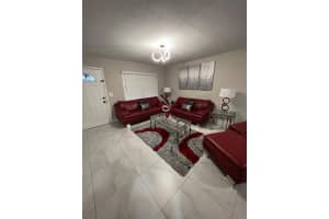 8012 CORNWALL LN, TAMPA, FL 33615 Sold 08/29/22