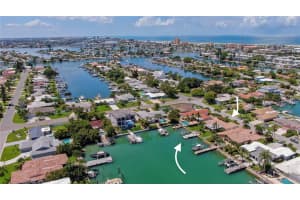 12155 5TH ST E, TREASURE ISLAND, FL 33706 Sold 08/19/22