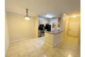 10121 COURTNEY PALMS BLVD #102, TAMPA, FL 33619 Sold 09/07/22