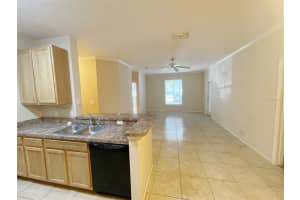 10121 COURTNEY PALMS BLVD #102, TAMPA, FL 33619 Sold 09/07/22