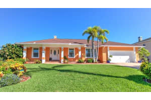 903 GOLF ISLAND DR, APOLLO BEACH, FL 33572 Sold 01/05/23