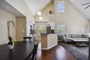 10524 WHITE LAKE CT #10524, TAMPA, FL 33626 Sold 09/13/22