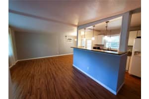 1201 N VALRICO RD, VALRICO, FL 33594 Sold 08/01/22