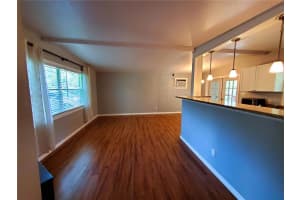 1201 N VALRICO RD, VALRICO, FL 33594 Sold 08/01/22