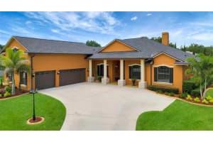 809 CITRUS WOOD LN, VALRICO, FL 33594 Sold 10/05/22
