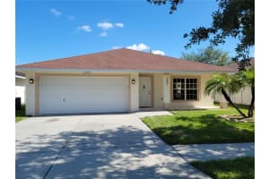 2209 PLEASURE RUN DR, RUSKIN, FL 33570 Sold 11/28/22