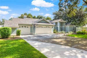 2706 MOCK ORANGE CT, VALRICO, FL 33594 Sold 08/23/22