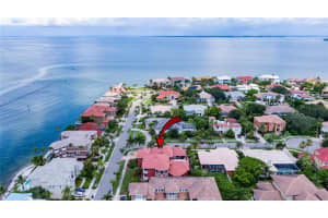 5903 LA ROSA LN, APOLLO BEACH, FL 33572 Sold 05/25/23