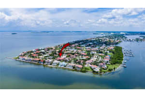 5903 LA ROSA LN, APOLLO BEACH, FL 33572 Sold 05/25/23