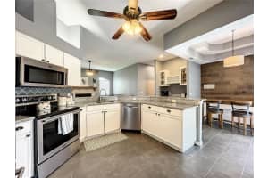 2707 BENT LEAF DR, VALRICO, FL 33594 Sold 09/01/22