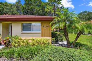 2460 NORTHSIDE DR #706, CLEARWATER, FL 33761 Sold 09/26/22