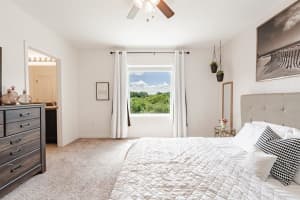 9908 HOUND CHASE DR, GIBSONTON, FL 33534 Sold 10/31/22