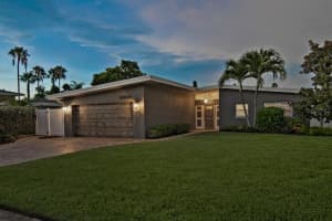 11405 6TH ST E, TREASURE ISLAND, FL 33706 Sold 01/13/23