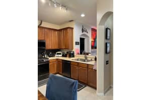 4237 KEY THATCH DR, TAMPA, FL 33610 Sold 08/17/22