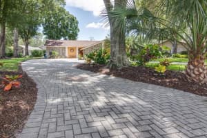 5224 SADDLEBROOK WAY, WESLEY CHAPEL, FL 33543 Sold 08/11/22