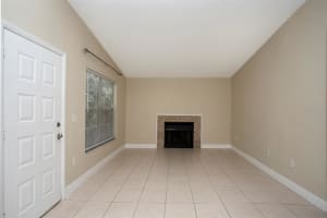 14327 HANGING MOSS CIR #202, TAMPA, FL 33613 Sold 08/16/22