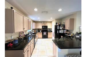 11915 MANGO GROVES BLVD, SEFFNER, FL 33584 Sold 08/23/22