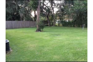 629 SOMERSTONE DR, VALRICO, FL 33594 Sold 10/17/22