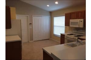 629 SOMERSTONE DR, VALRICO, FL 33594 Sold 10/17/22