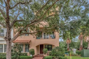 4882 YACHT CLUB DR, TAMPA, FL 33616 Sold 09/26/22