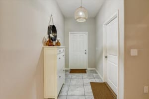 10427 LAKE MONTAUK DR, RIVERVIEW, FL 33578 Sold 08/19/22