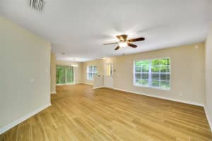 9642 CHARLESBERG DR, TAMPA, FL 33635 Sold 08/17/22