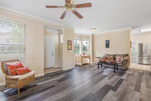 10438 VILLA VIEW CIR, TAMPA, FL 33647 Sold 09/01/22