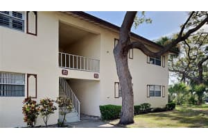 1934 YELLOWFIN DR, PORT ORANGE, FL 32128 Sold 08/26/22