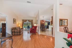 31643 SADDLE LN, ZEPHYRHILLS, FL 33543 Sold 09/15/22