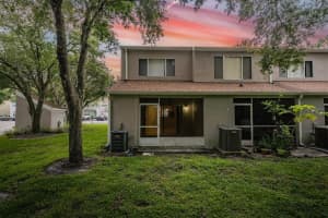 8560 HUNTERS KEY CIR, TAMPA, FL 33647 Sold 08/23/22