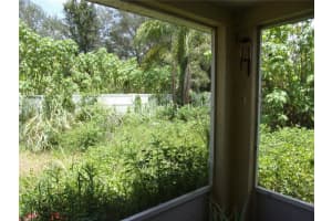 3956 STONEFIELD DR, ORLANDO, FL 32826 Sold 09/30/22