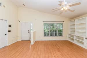 6256 CRICKETHOLLOW DR, RIVERVIEW, FL 33578 Sold 08/31/22