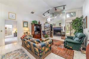 709 DORADO CT, BRANDON, FL 33511 Sold 08/25/22