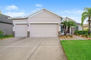 305 STAR SHELL DR, APOLLO BEACH, FL 33572 Sold 03/14/23