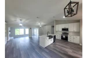 341 Pine Shadow Ln, Lake Mary, FL 32746, Sold 09/09/22