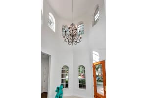 1936 Floresta View Dr, Tampa, FL 33618, Sold 10/06/22