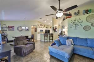 4514 Horseshoe Pick Ln, Valrico, FL 33594, Sold 08/31/22